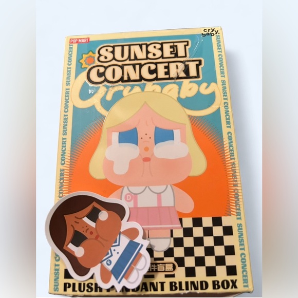 POP MART Other - POP MART Cry Baby – Sunset Concert Plush Pendant / Keychain IN BOX